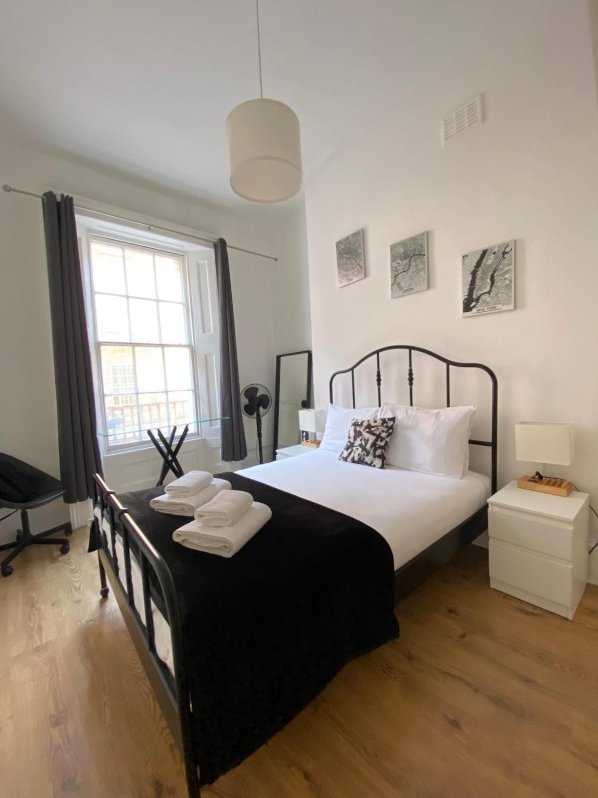 Stay In The Heart Of Soho London Exterior photo